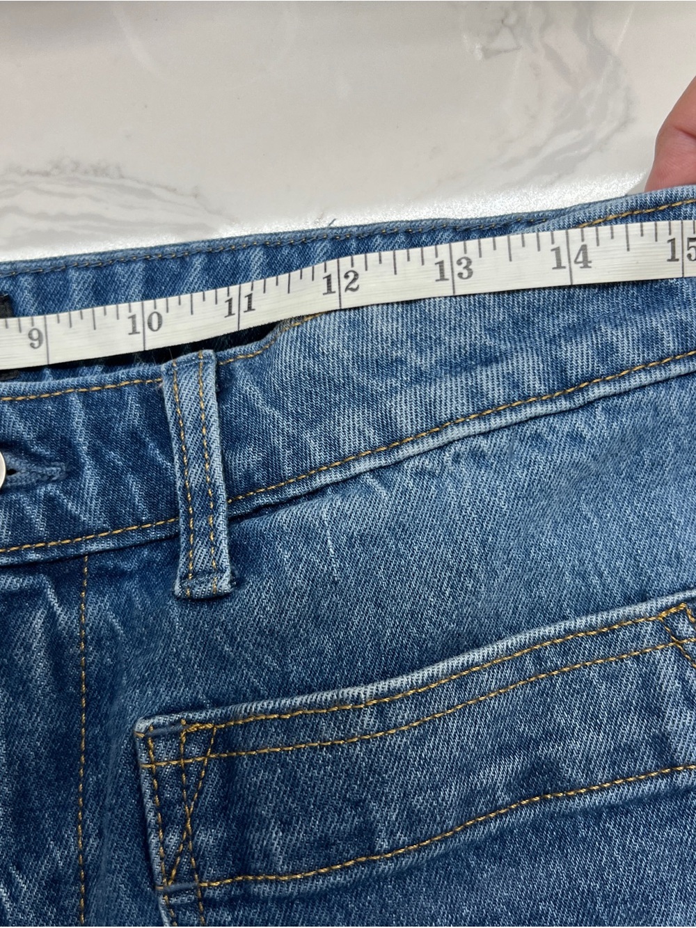 High-Rise Wide Leg Women’s Jeans in Medium Blue size 10 - Picture 2 of 5
